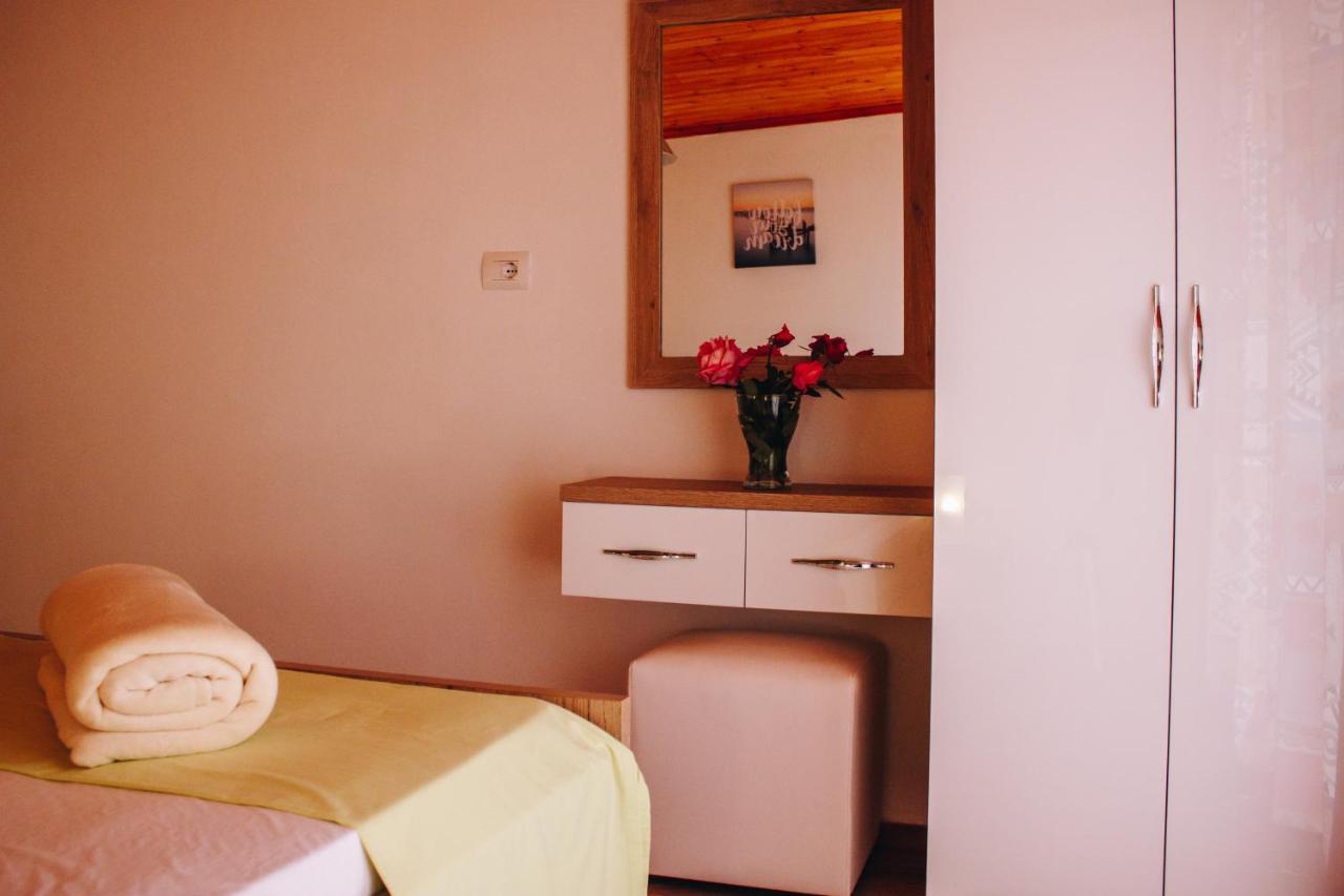 Elti Apartment Saranda Zewnętrze zdjęcie